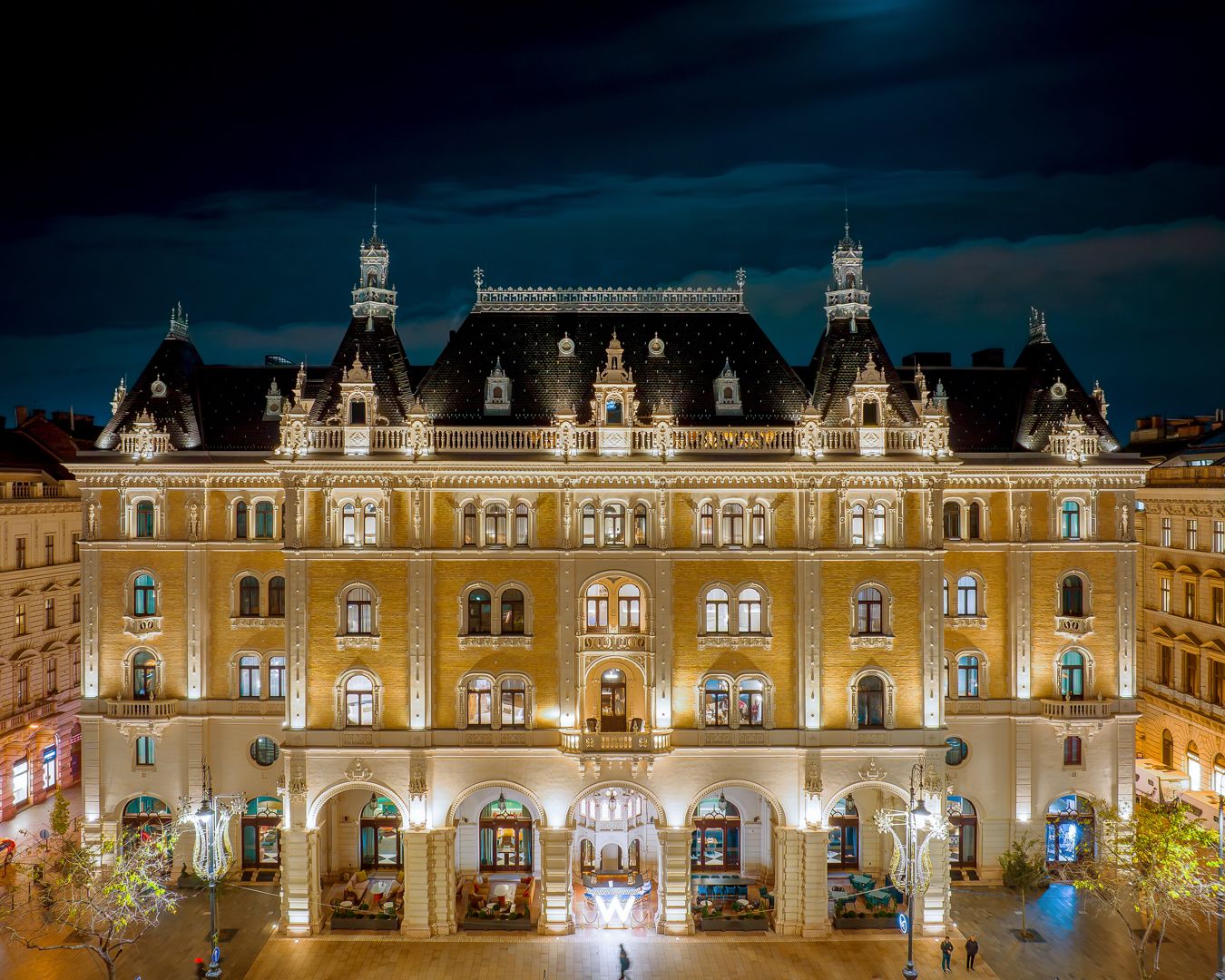 W Hotel Budapest. Drechsler palace, Hungary