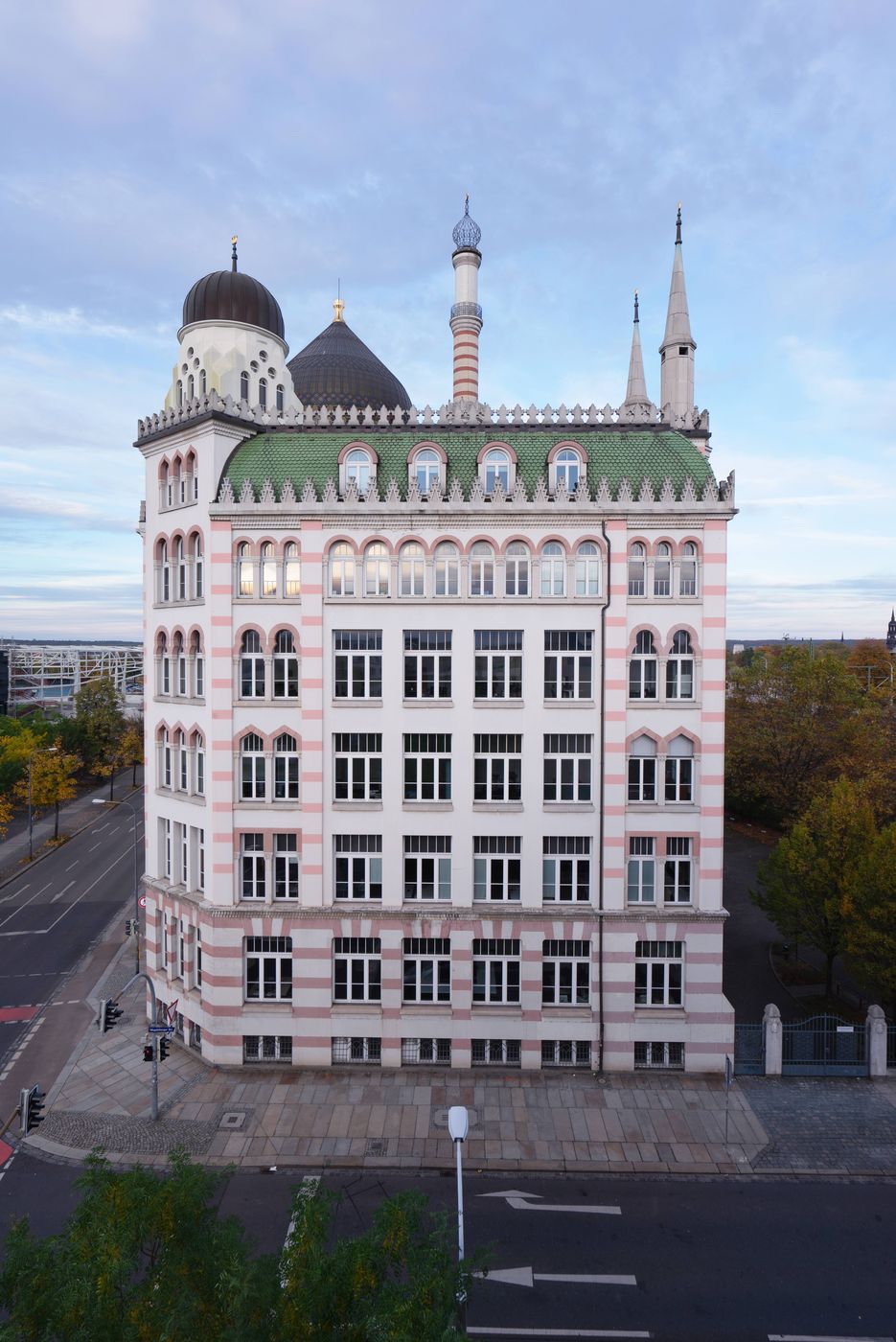 Yenidez, Dresden, Germany