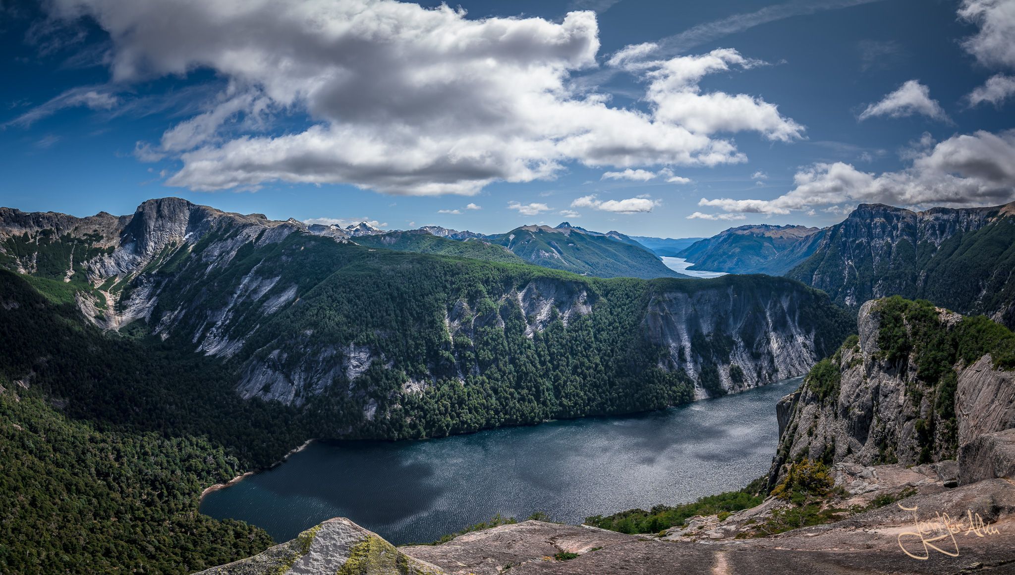 Viewpoint, Mirada del Doctor, Argentina