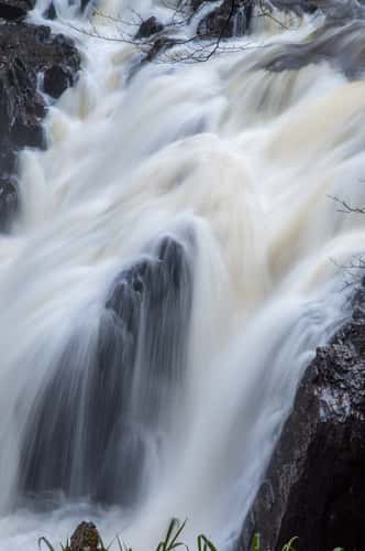 Black Linn Waterfall