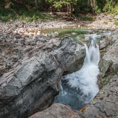 Cascada Nacimiento close to Cajon del Azul, El Bolson, Argentina