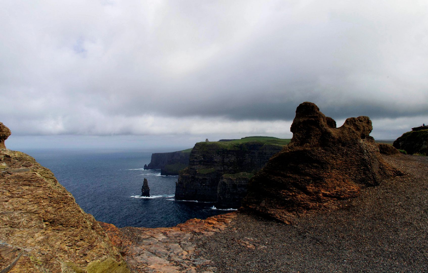 Cliffs of Moher, view to O'Briens Tower, Ireland
