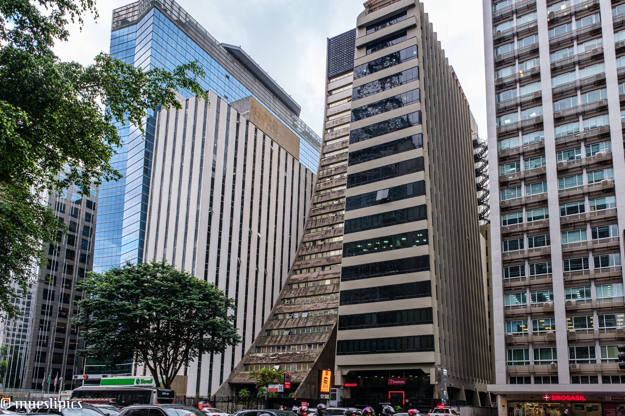 Edificio Torre Paulista, Brazil