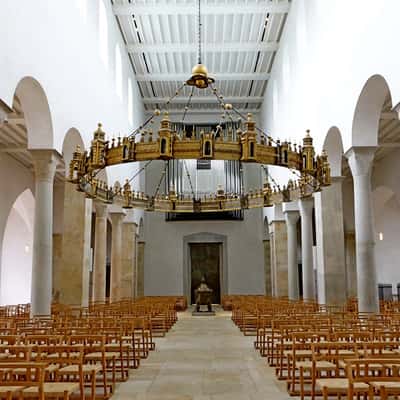 Hildesheimer Dom, Interior, Germany