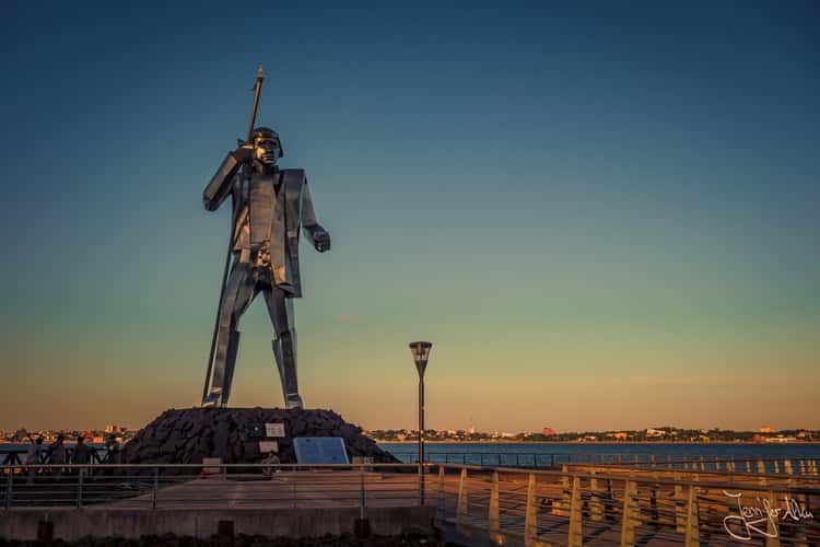 Monumento a Andresito Guacurarí in Posadas