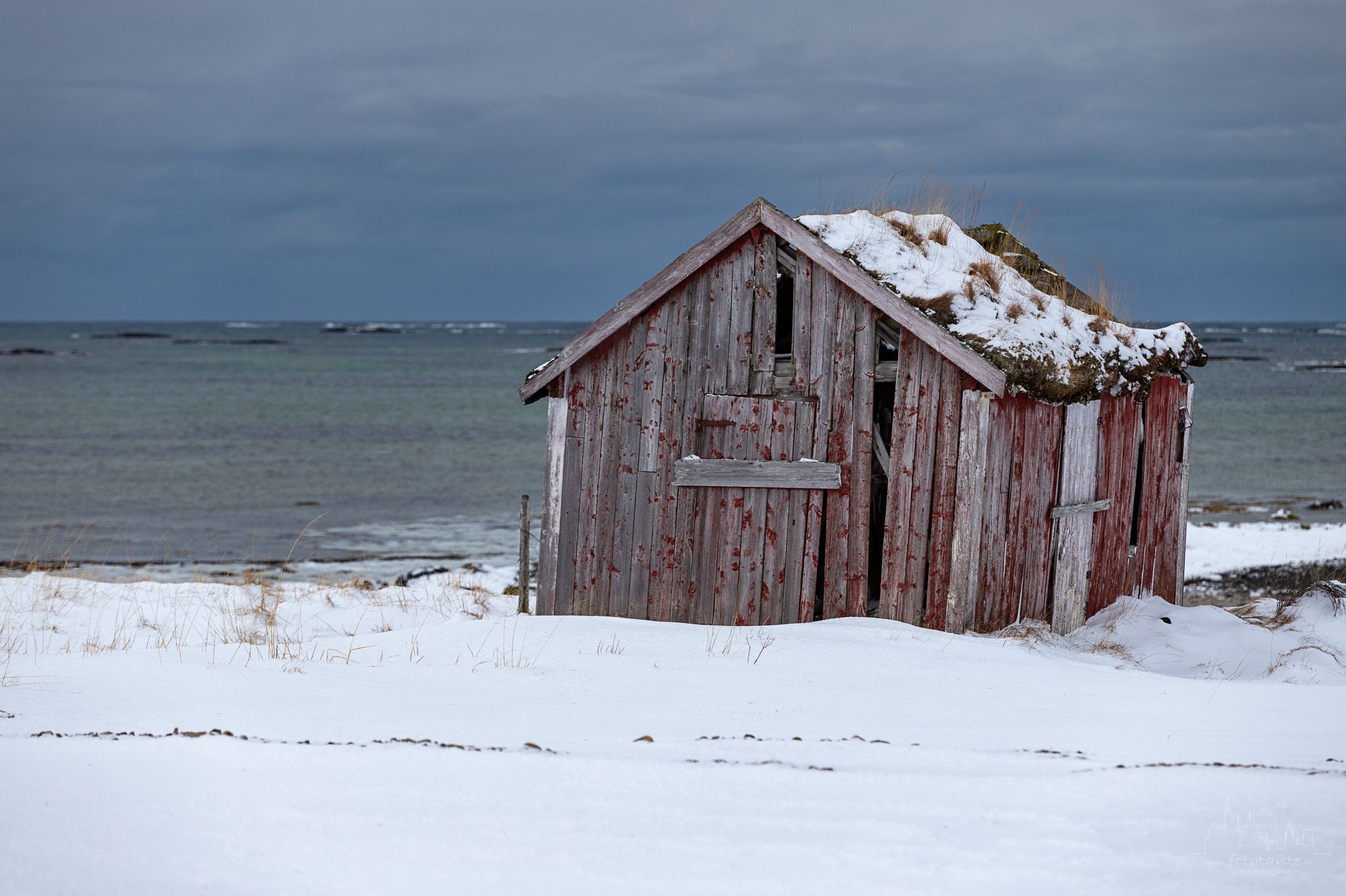 Old shed near Nordmela, Norway