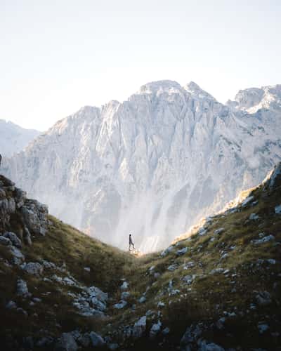 Peaks of the Balkan, Hike
