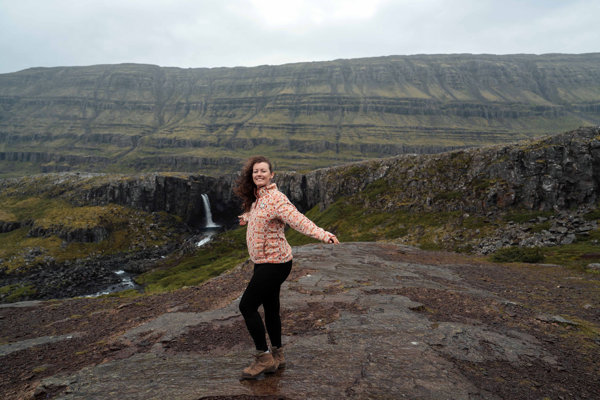 Utsynispallar waterfall, Iceland