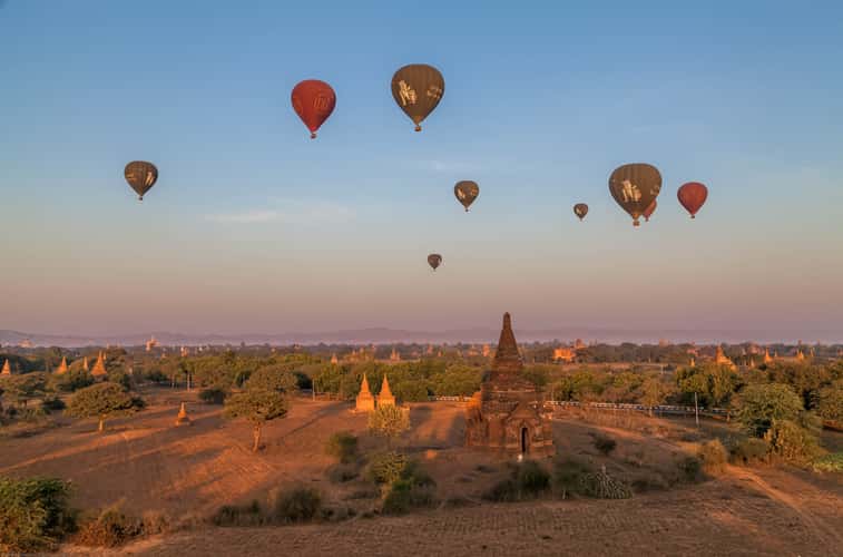 Bagan from Pyathada Temple