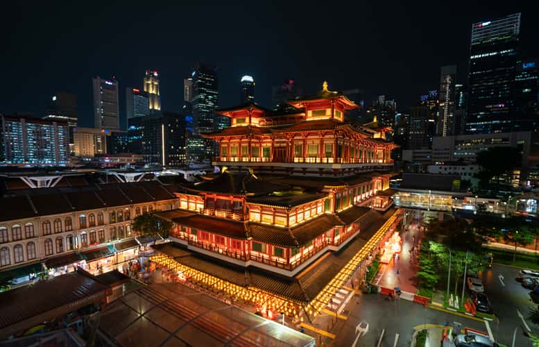 Buddha Tooth Temple