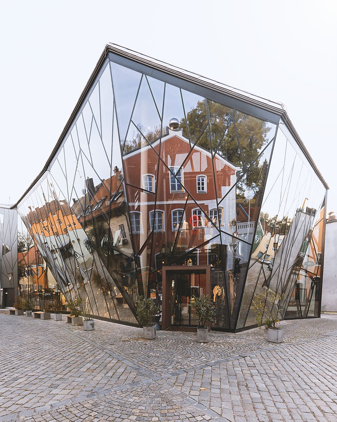 Glas Building, Erding, Germany