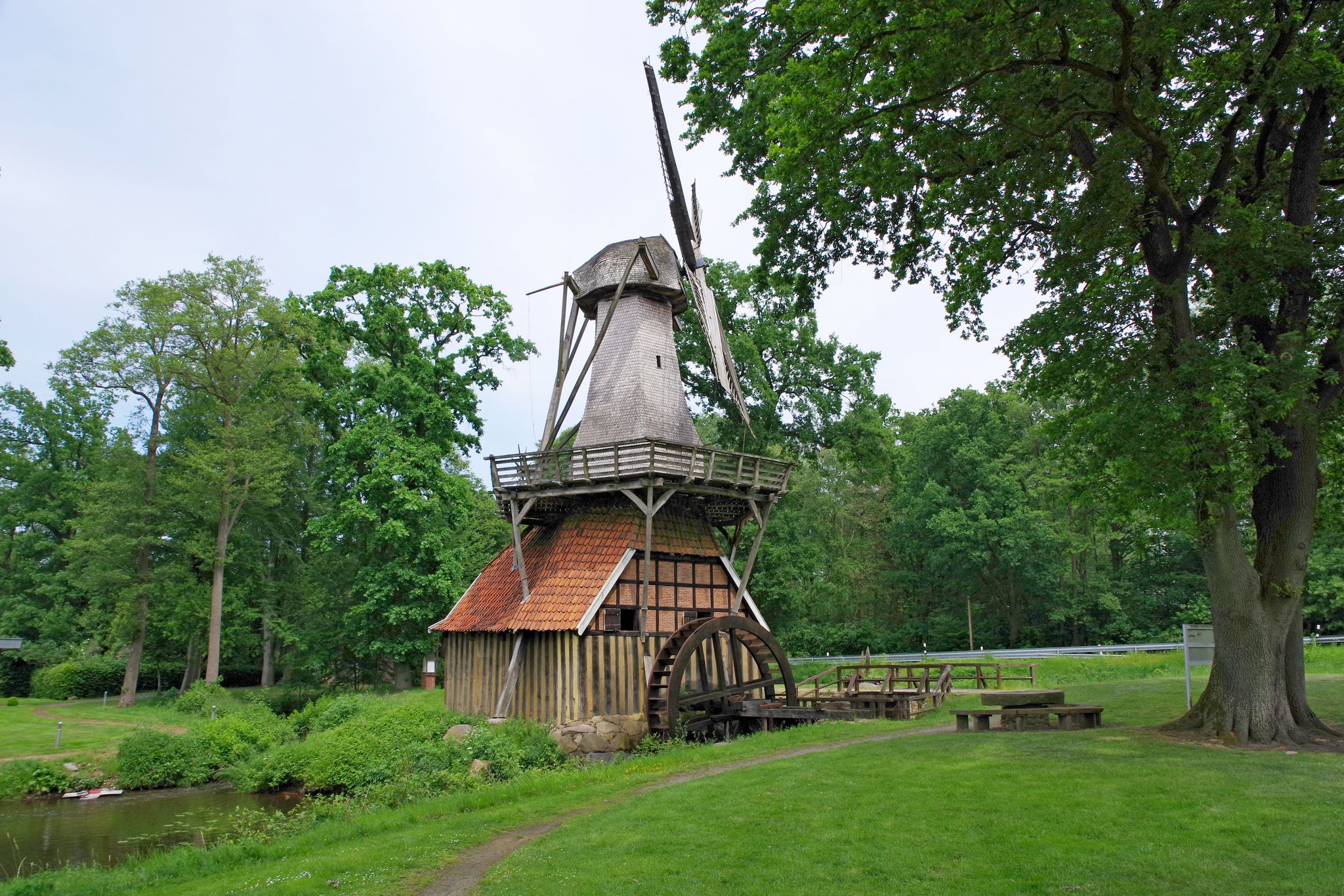 Hüvener Wind-Wasser Mühle, Germany