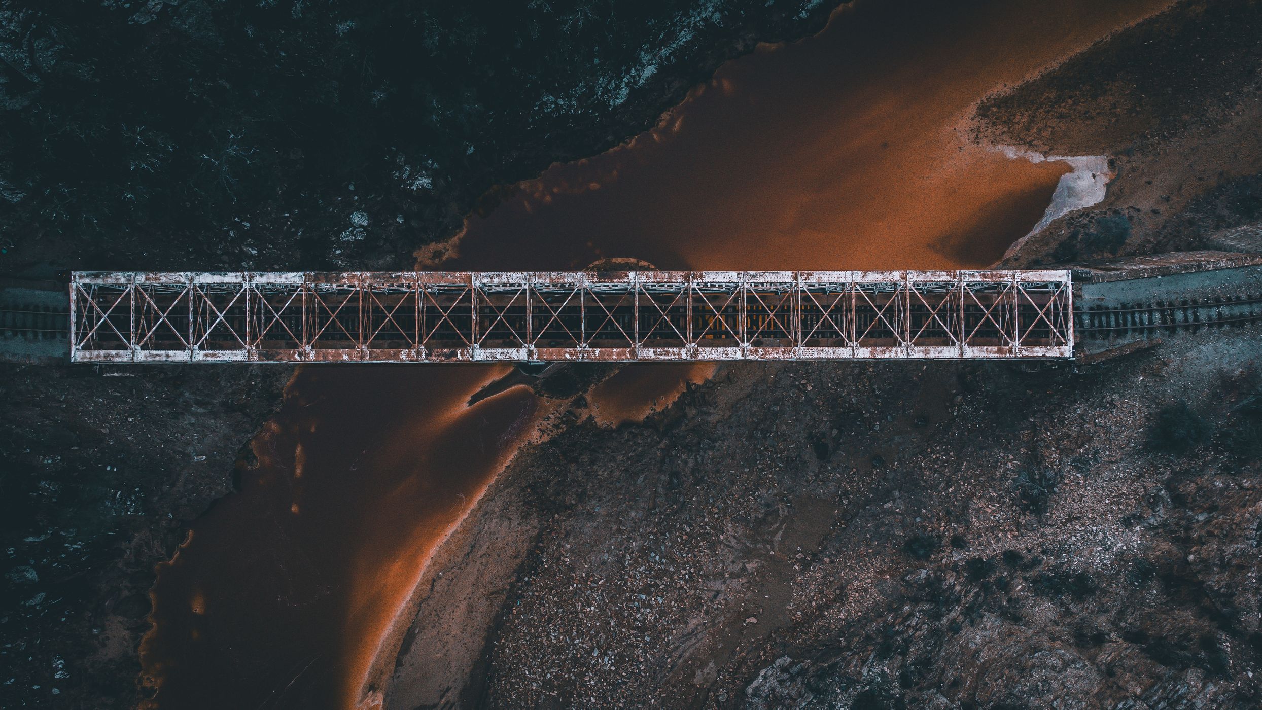 Puente Salómon from above, Spain