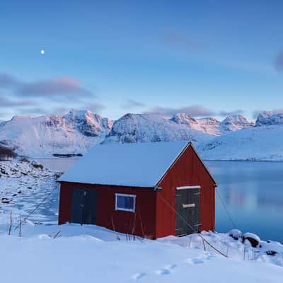 Red cabin, Norway