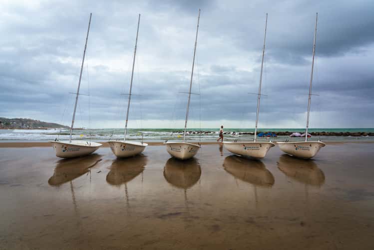 Sailboats 01