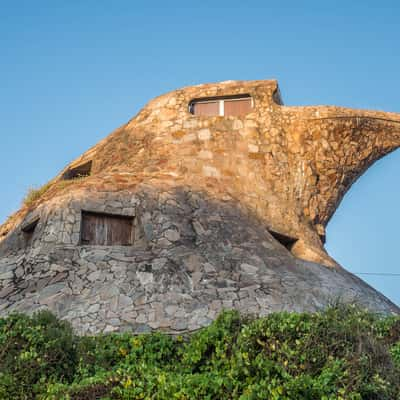 Casa El Águila (The Eagle House), Uruguay