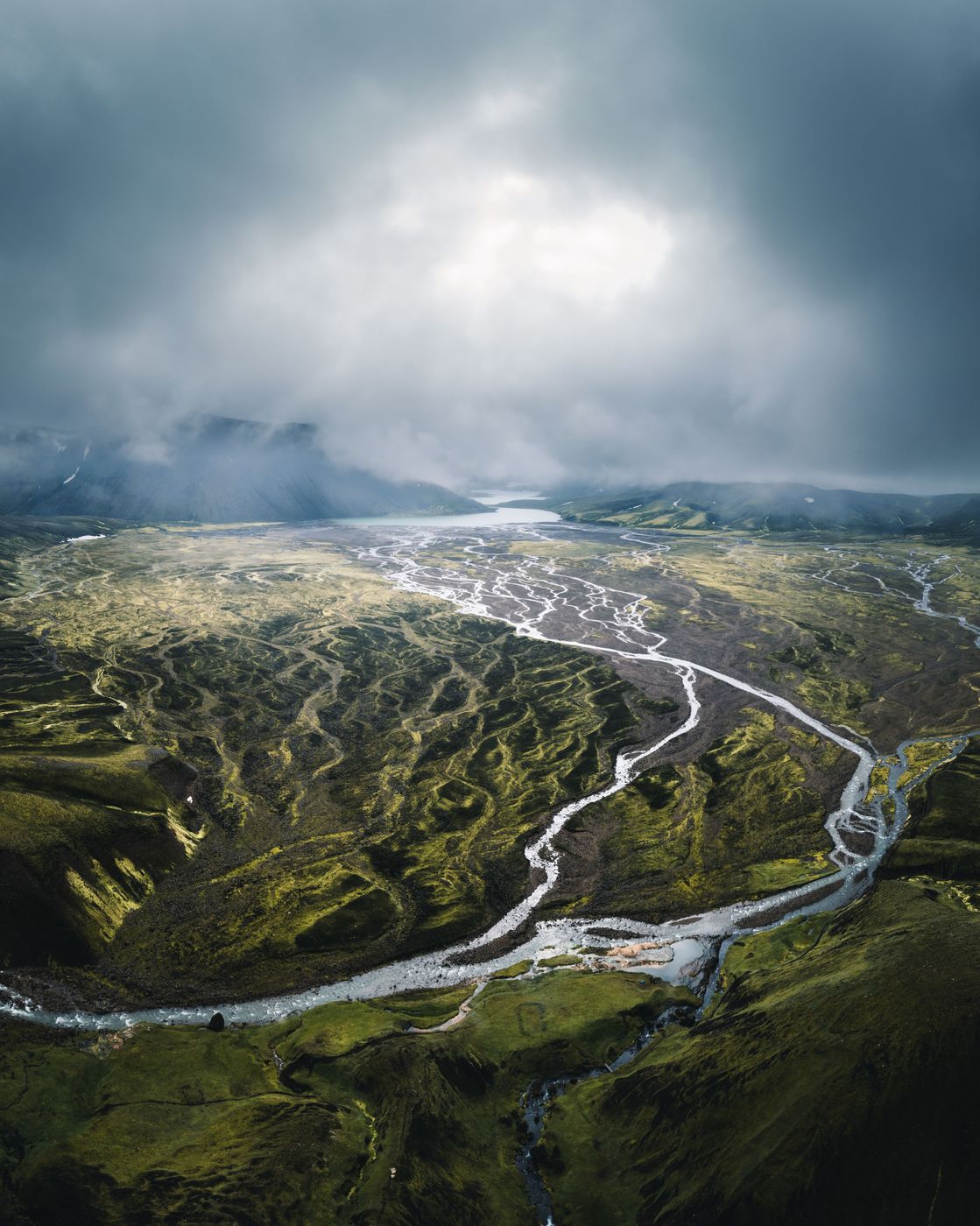 Holmsarlon, River Bed, Icelandic Highlands, Iceland