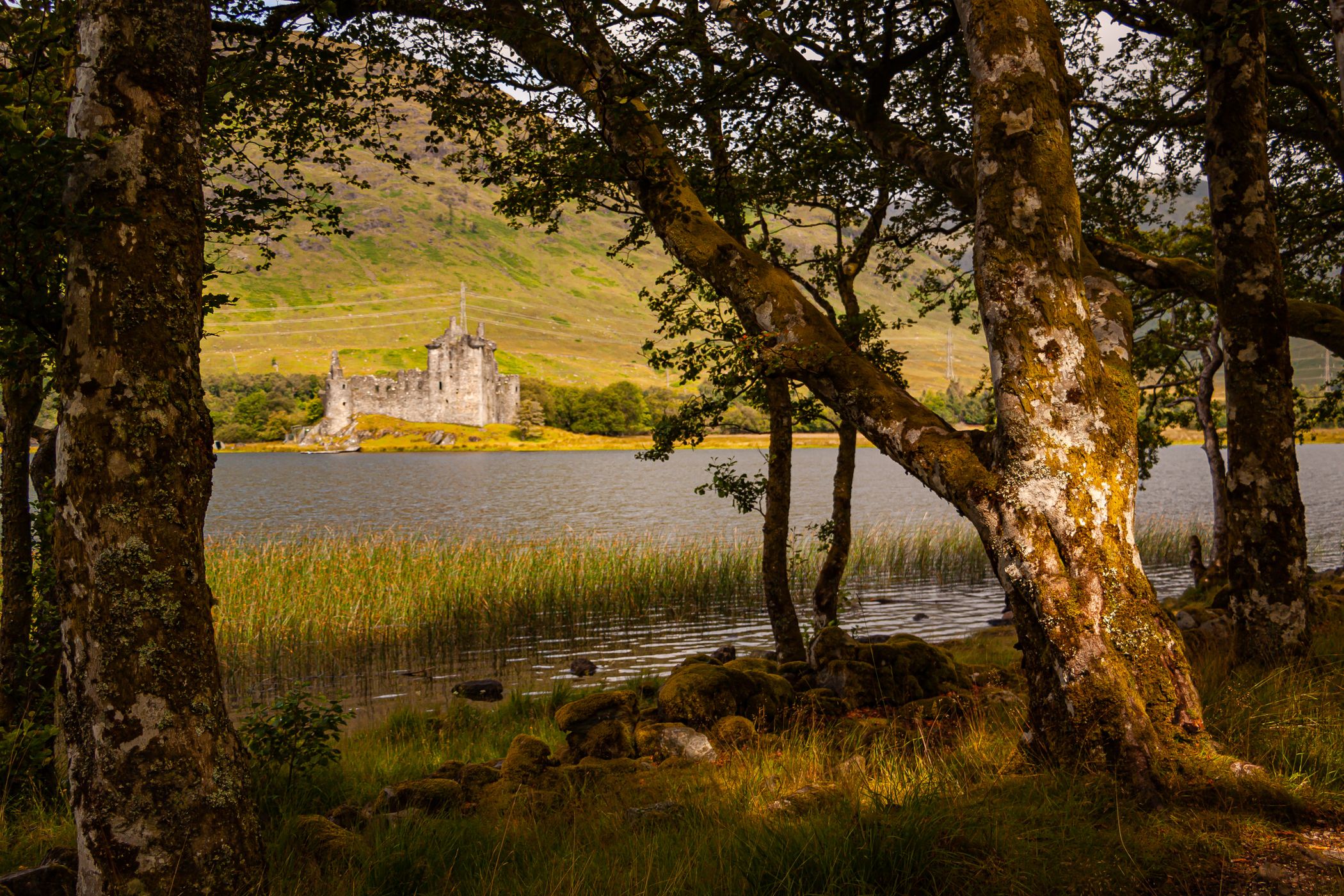 Rocks Kilchurn Castle, Loch Awe, Scotland, United Kingdom