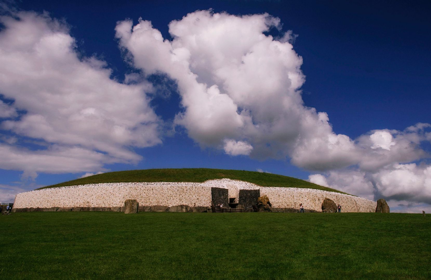 Newgrange, Ireland