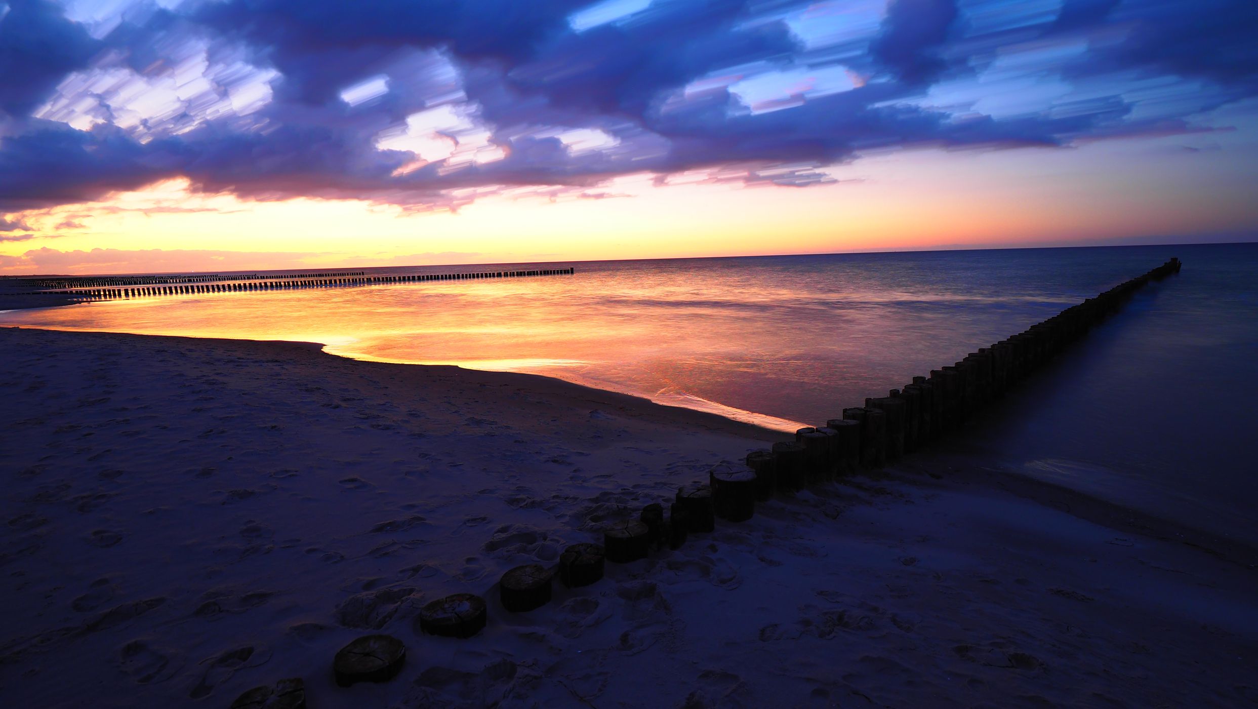 Sonnenuntergang in der Nähe von Zingst, Germany