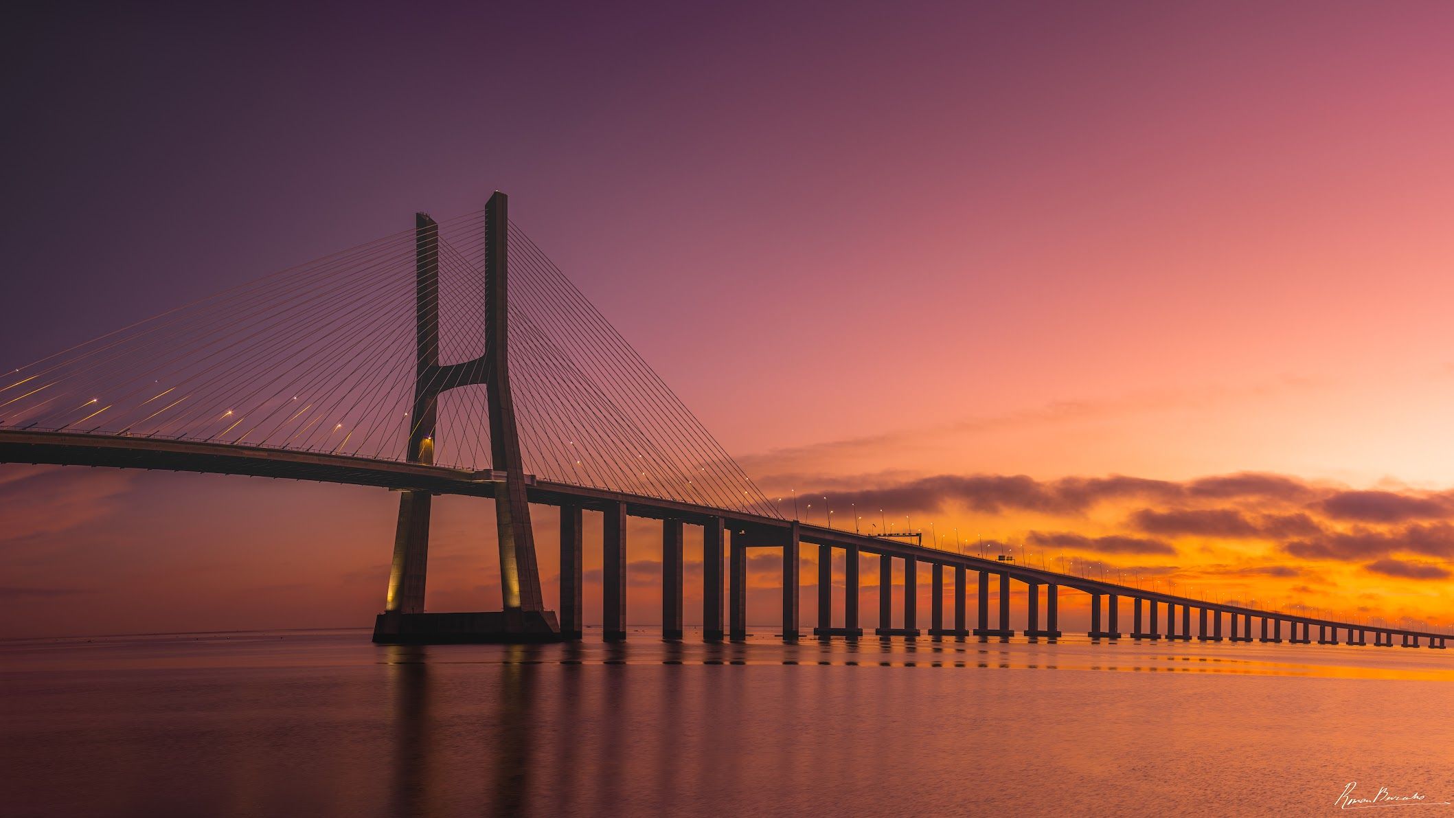 Vasco da Gama Bridge, Lisbon, Portugal