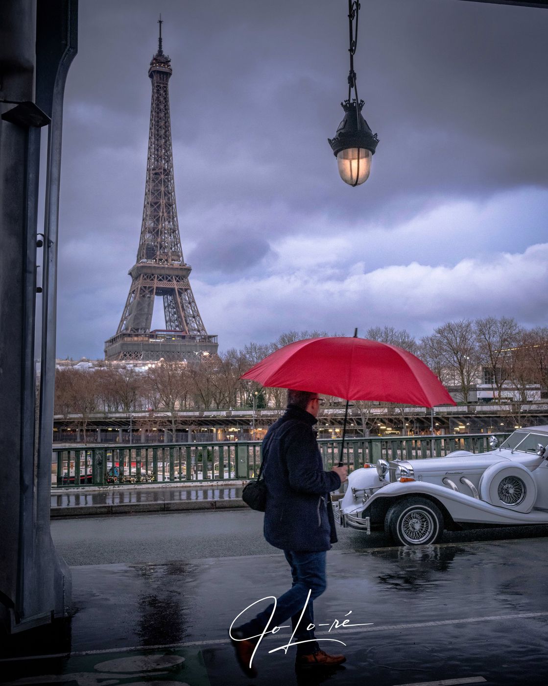 Eiffel Tower from Bir Hakeim bridge, Paris, France