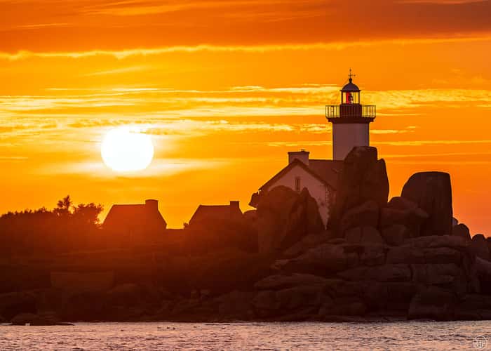 Lighthouse of Pontusval (Phare de Pontusval), Brittany