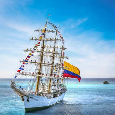 'Majestic Docking in Aruba', Aruba