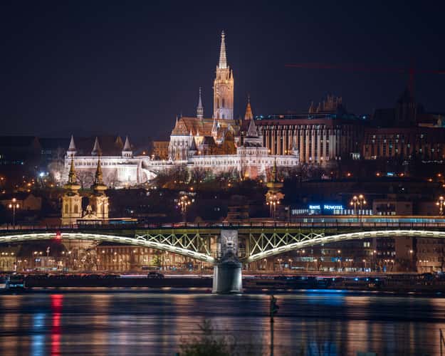 Margit bridge & Fishermans bastion