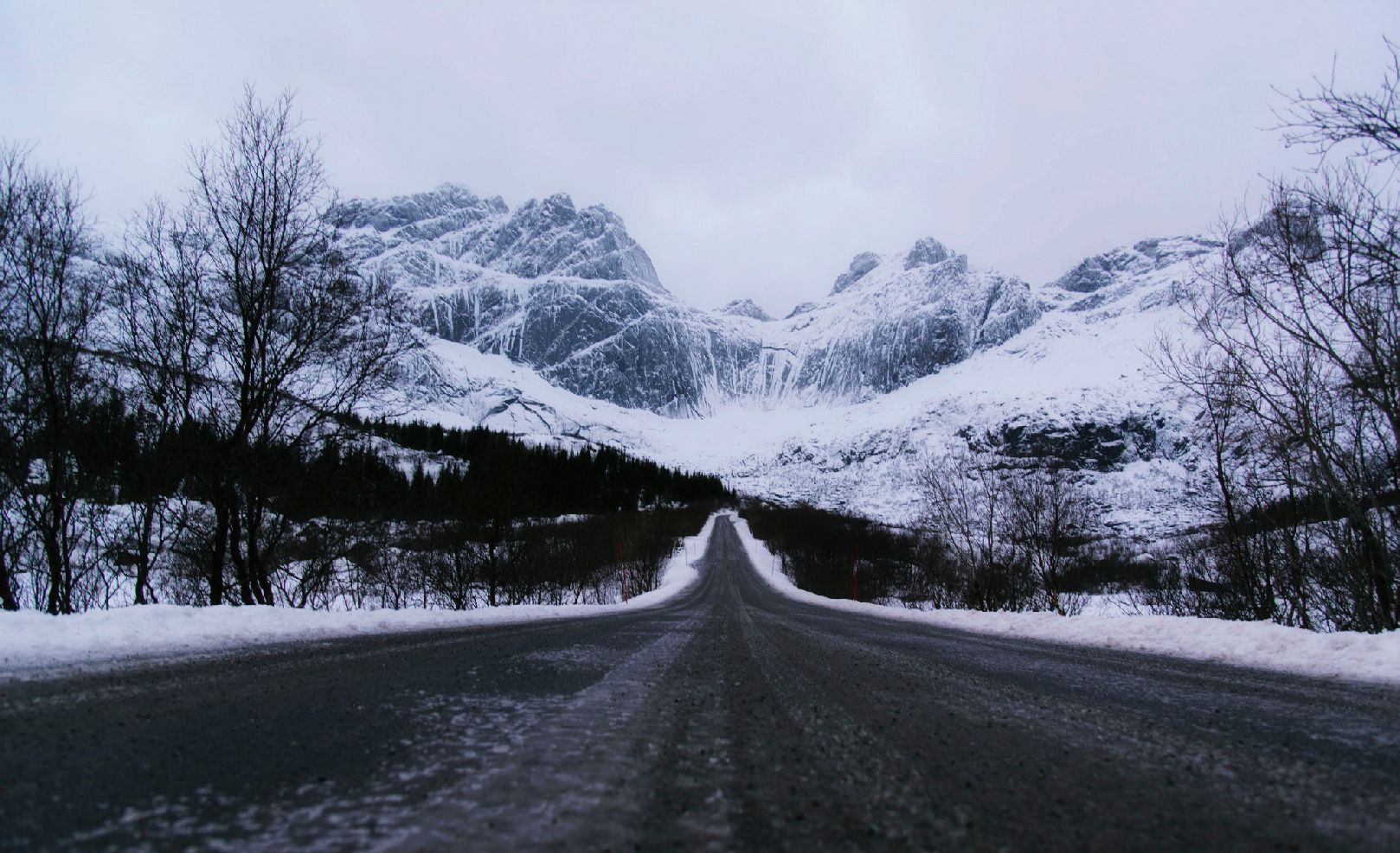The road to Nusfjord, Lofoten, Norway