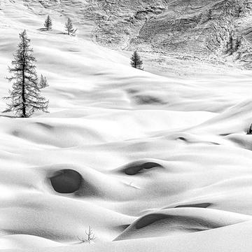 sleeping avalanche, Italy