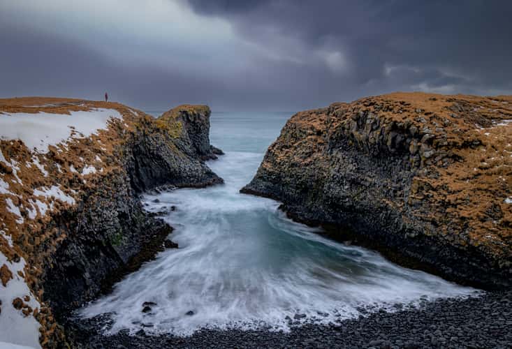 The little bay in Arnarstapi