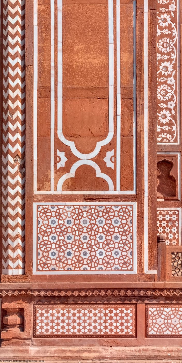 Tomb of I'timād-ud-Daulah, India