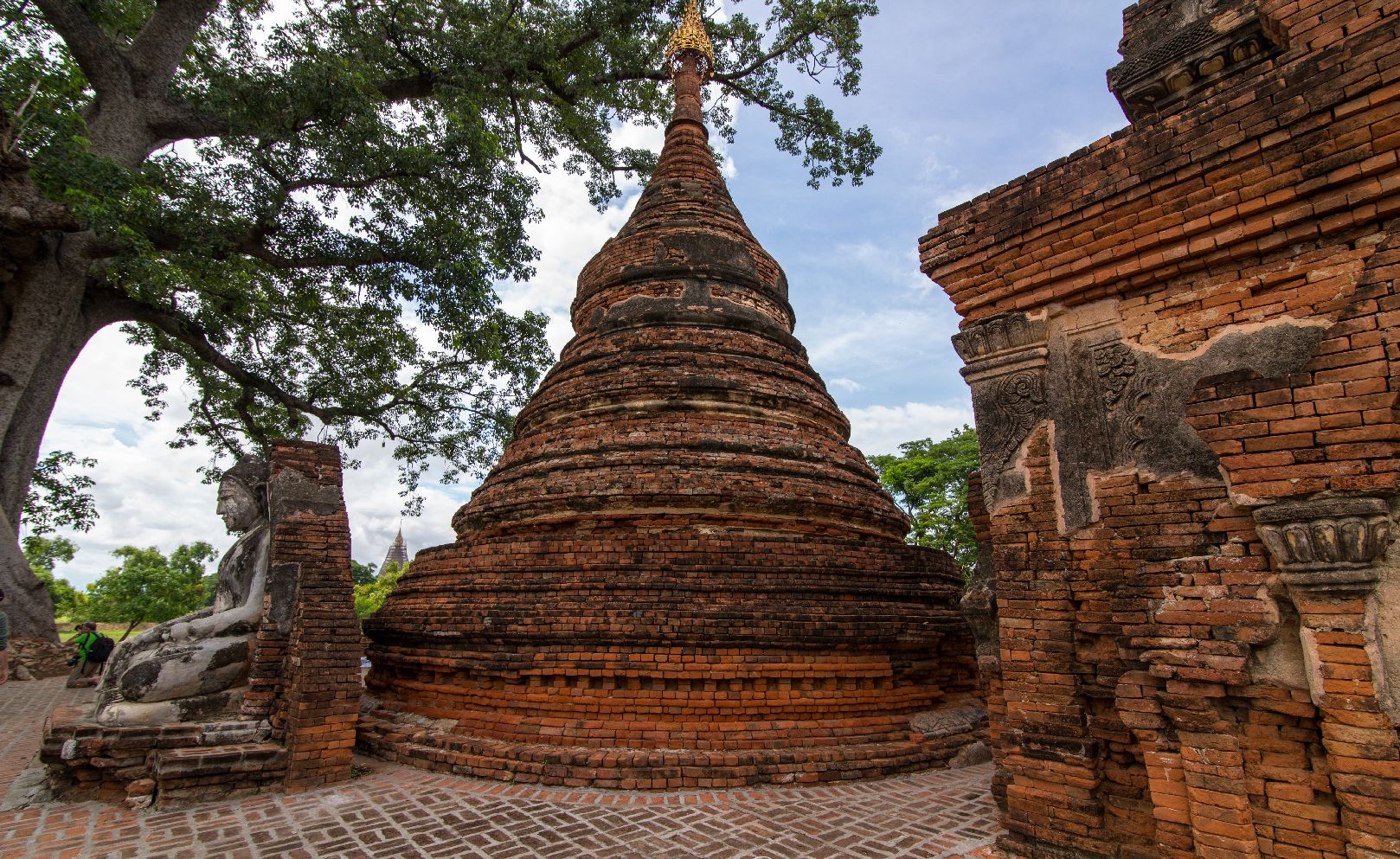 Yandana Sinme Pagoda, Myanmar
