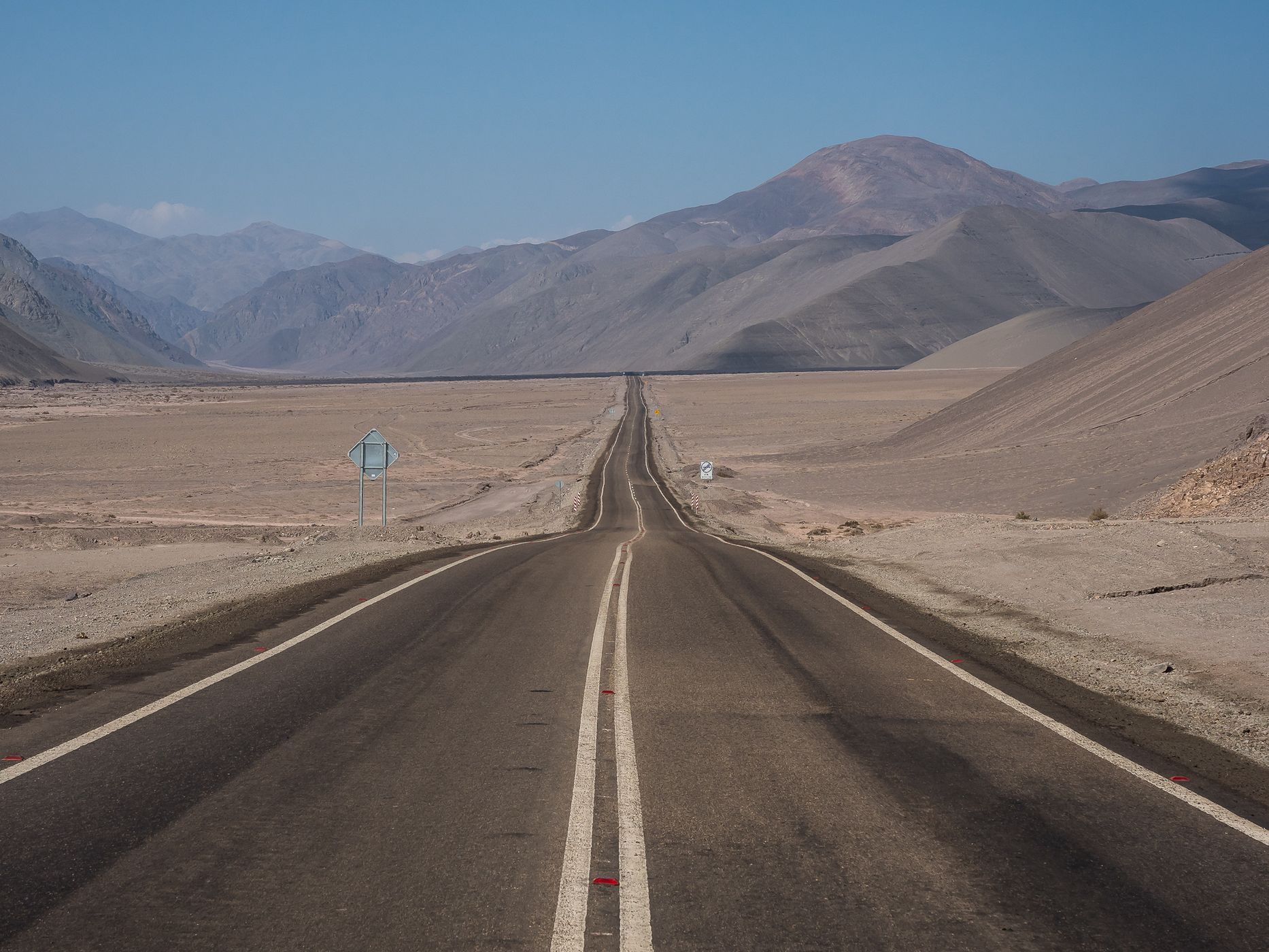 Atacama Desert along Ruta CH-31, Chile
