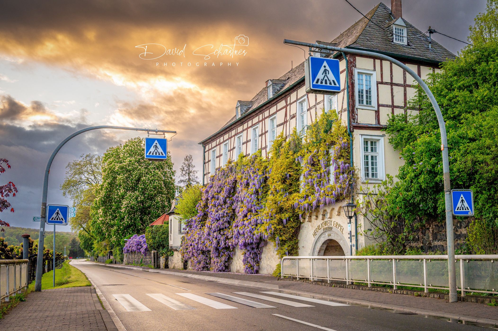 Beautiful old house in Erpel with Glyzinie, Germany