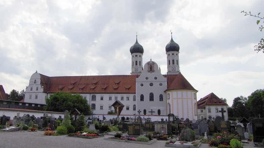 Benediktbeuern cemetery