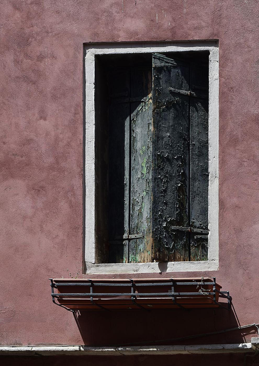 Burano Colourful walls, Italy