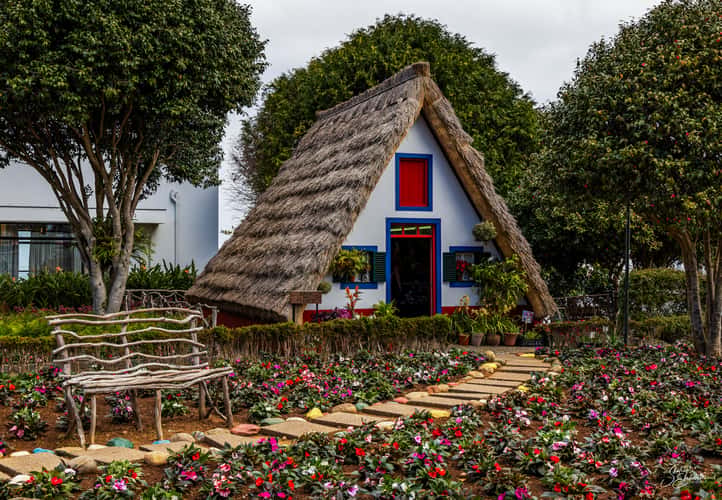 Casa das Flores, Santana