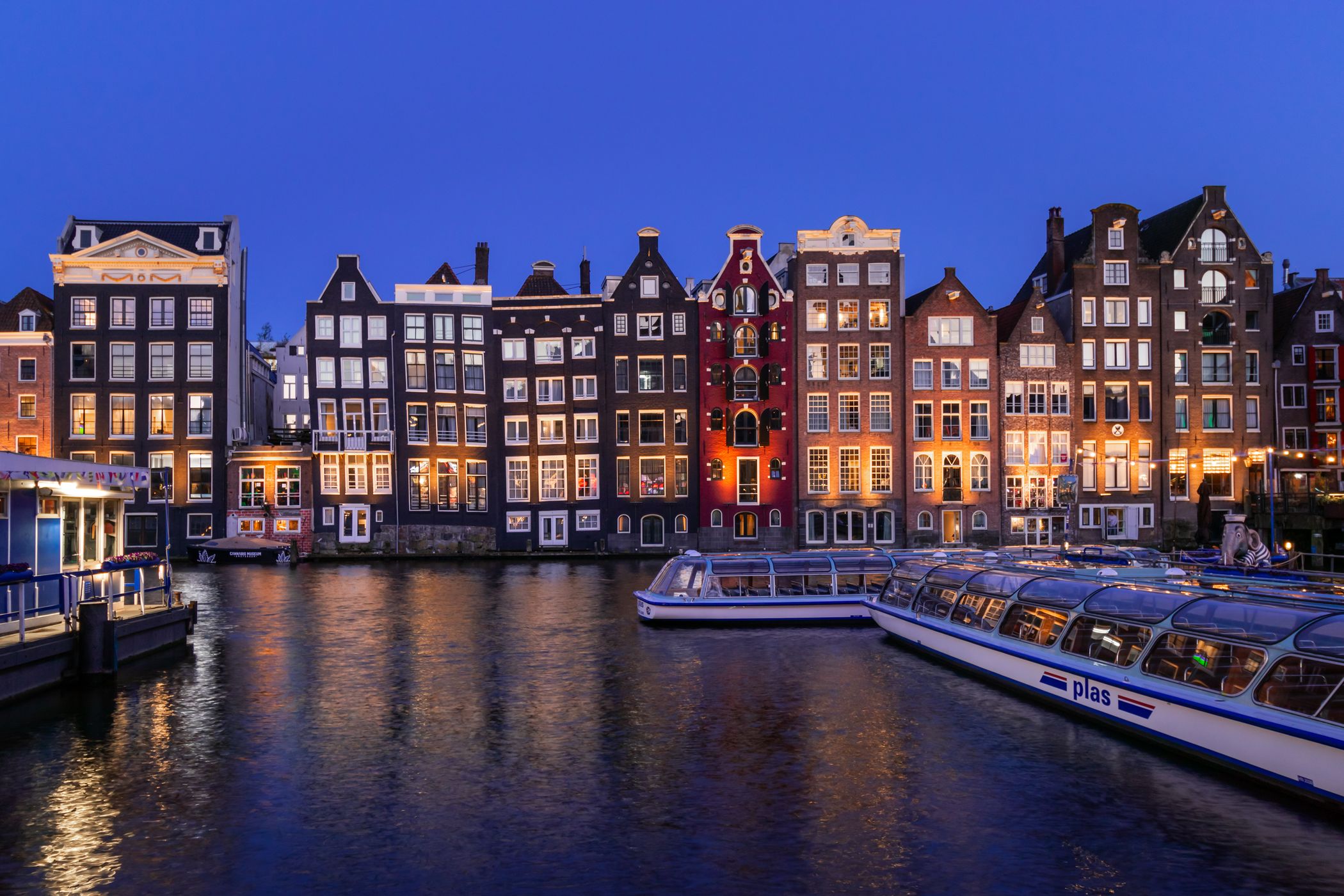 Damrak, Amsterdam, Netherlands
