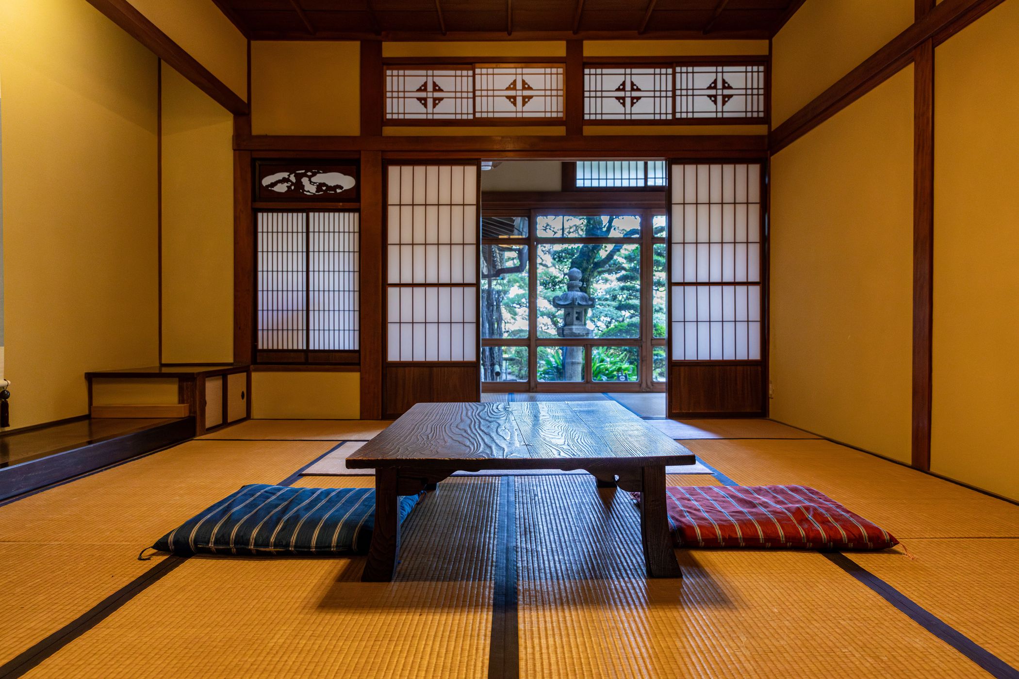 Hinjitsukan, Japan