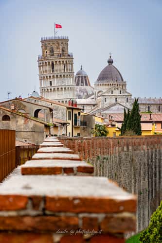 Walkway at the heights of the ancient walls, Pisa