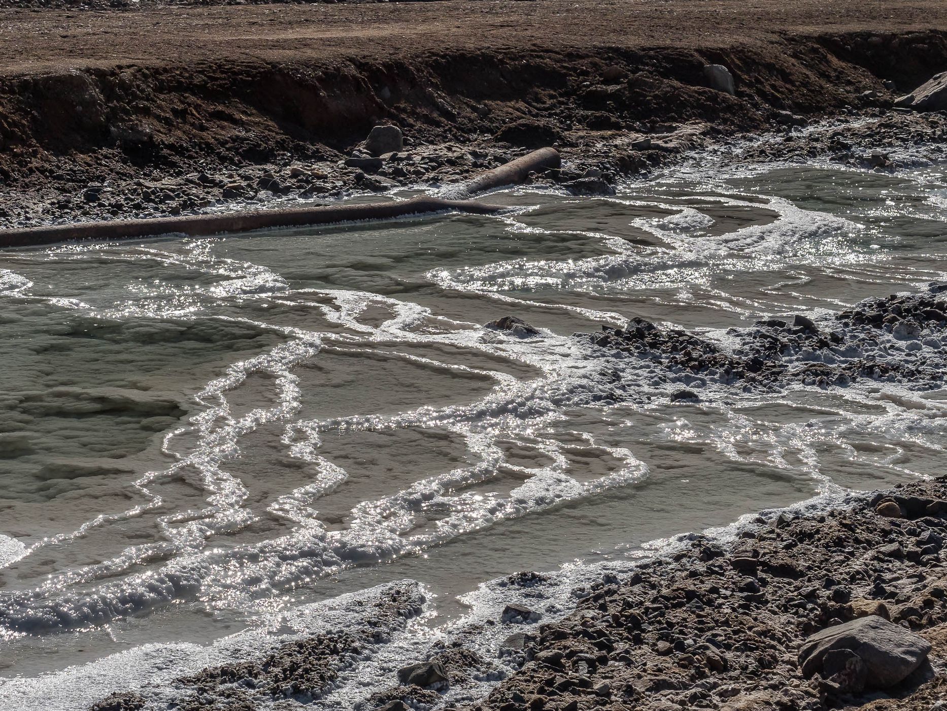 Ruta C-163 along Rio Salado, Chile