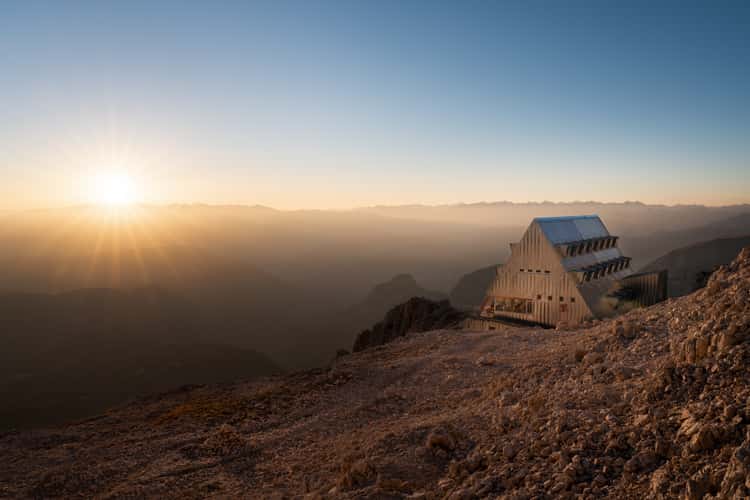 Santnerpass hut, Santnerpasshütte