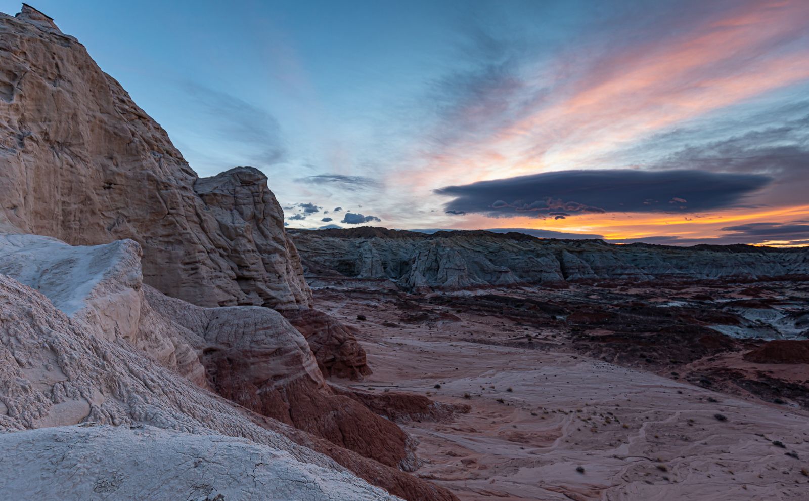 Toadstool Hoodoos, USA