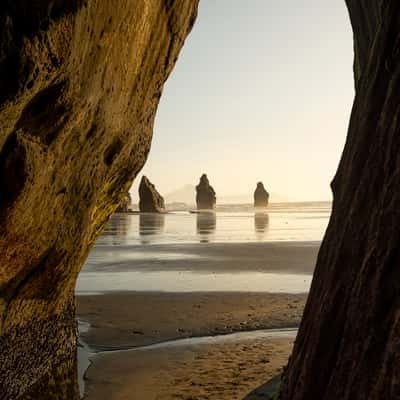 Tongaporuru beach, three sisters, New Zealand