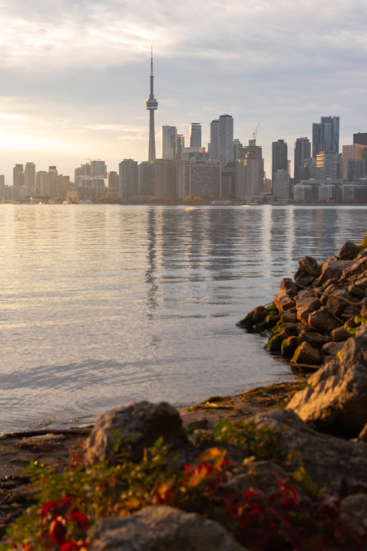 Toronto - Ward's Island Viewpoint, Canada