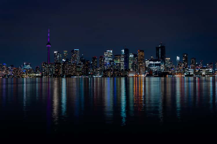 Toronto - Ward's Island Viewpoint