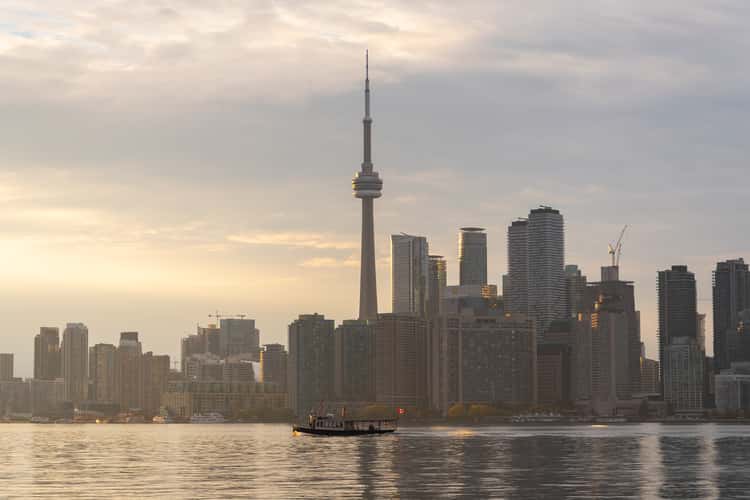 Toronto - Ward's Island Viewpoint