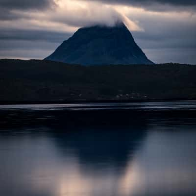 Aarbostadtinden, Norway